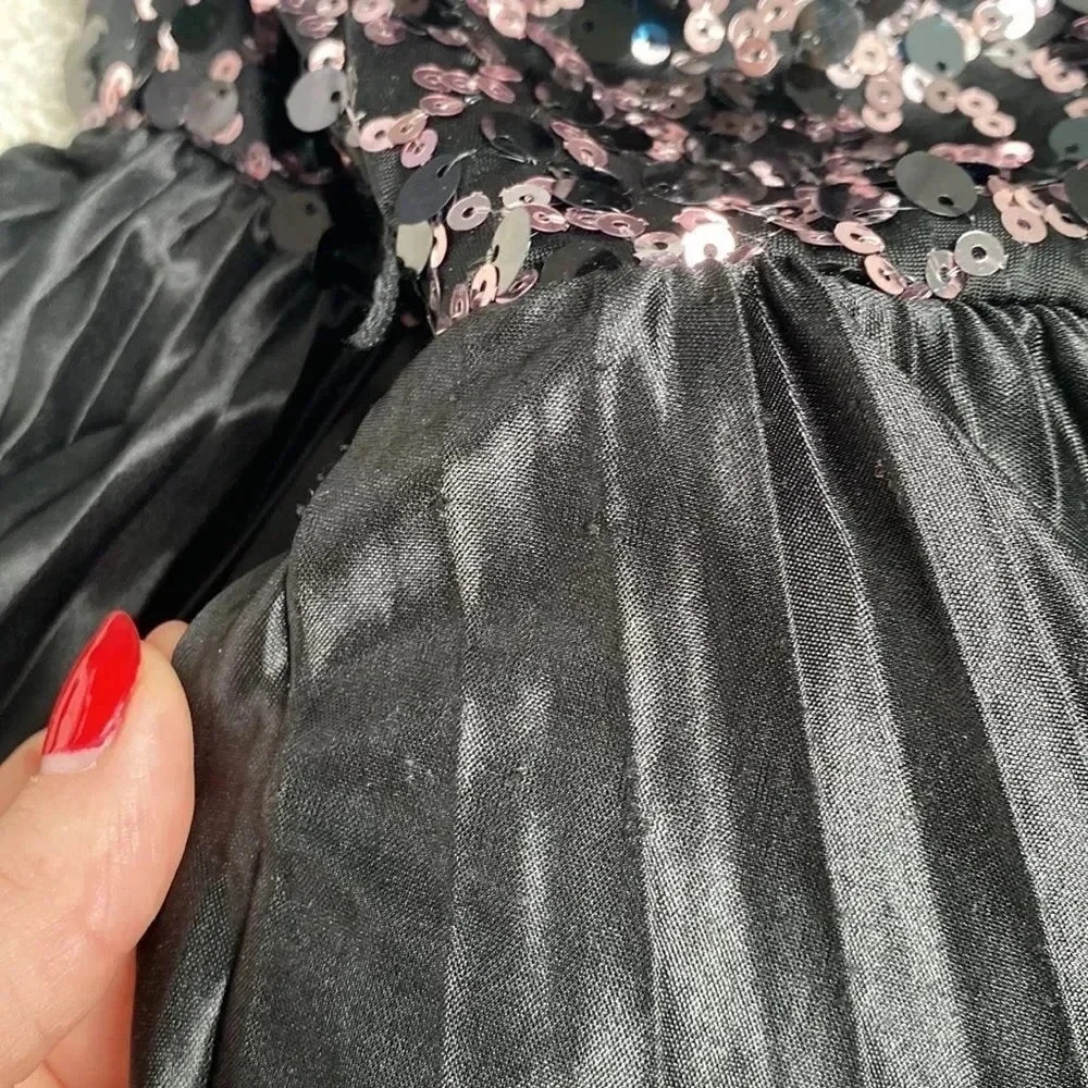 Charlotte Russe Strapless Sequin Bust Black and Pink Fit & Flare Mini Dress M - Picture 15 of 15